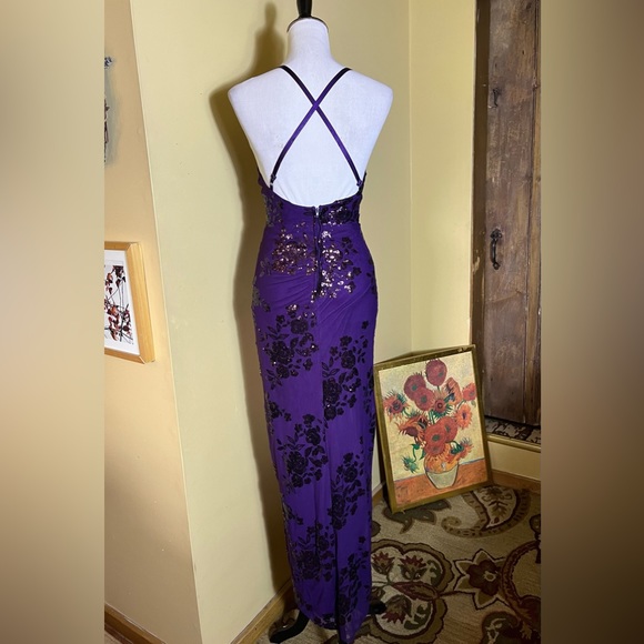 SPEECHLESS sz 3 Long Maxi Gown Spaghetti Strap Sequin Netting Monochrome $89 NEW - Picture 8 of 16